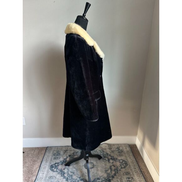 VINTAGE Women's Mid Length Cream Black Center Front Button Fully Lined Fur Coat - Picture 4 of 11